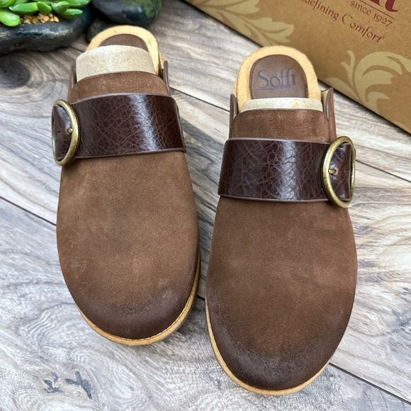 NIB Sofft Bayla 9M Suede Leather Slip On Comfort Clogs Mules Brown - Picture 2 of 11